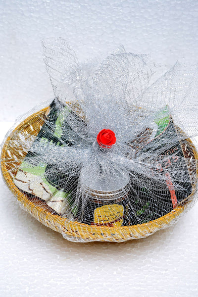 Festive Gift Hamper with all natural foods
