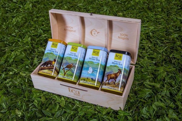 Gift Box (Organic Loose Leaf Teas) - Set of 4 with wooden case