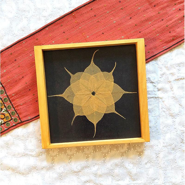 Handcrafted Square Serving Tray embellished with Dried Peepal Leaves (Blue )