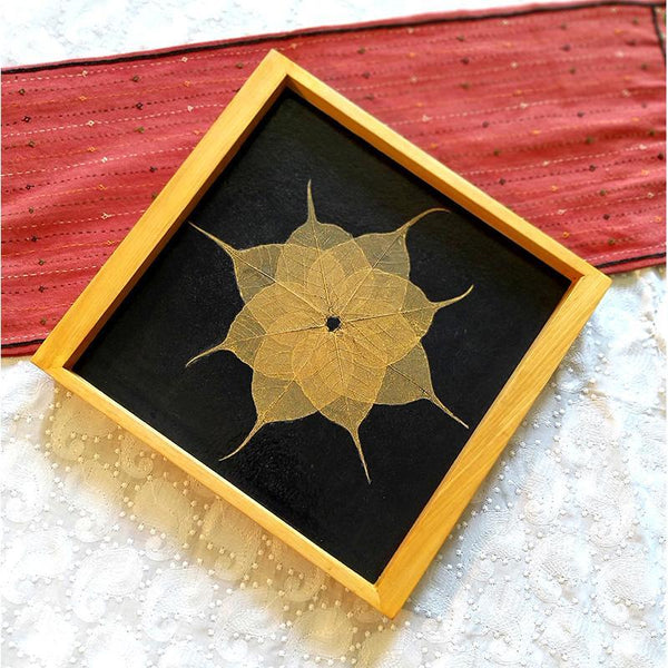 Handcrafted Square Serving Tray embellished with Dried Peepal Leaves (Blue )