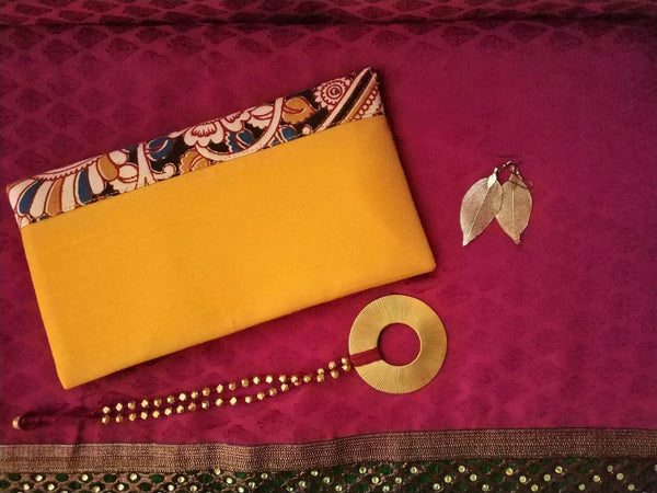 Naturally Dyed Floral Kalamkari Clutch
