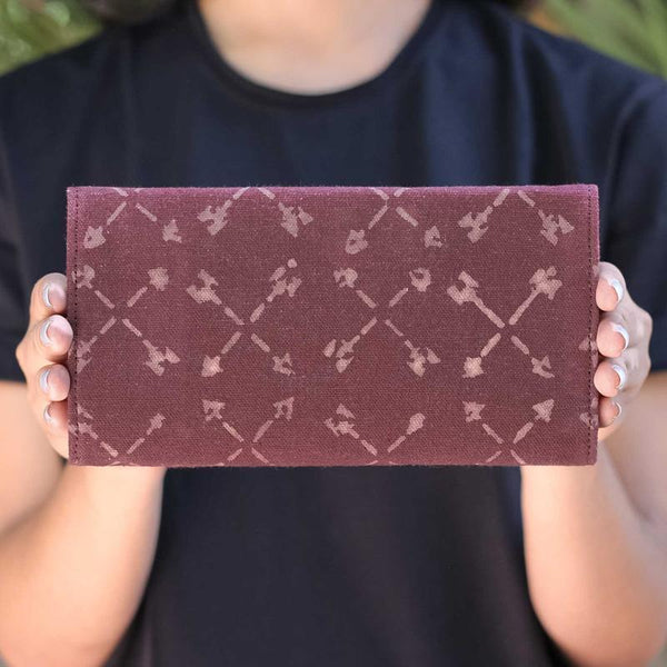 Handcrafted Garnet Arrows Wallet