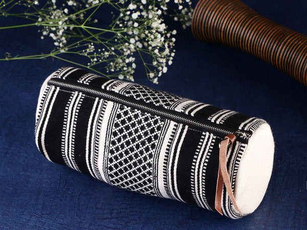 Handcrafted Multipurpose Travel Pouch (40) - Black/ White