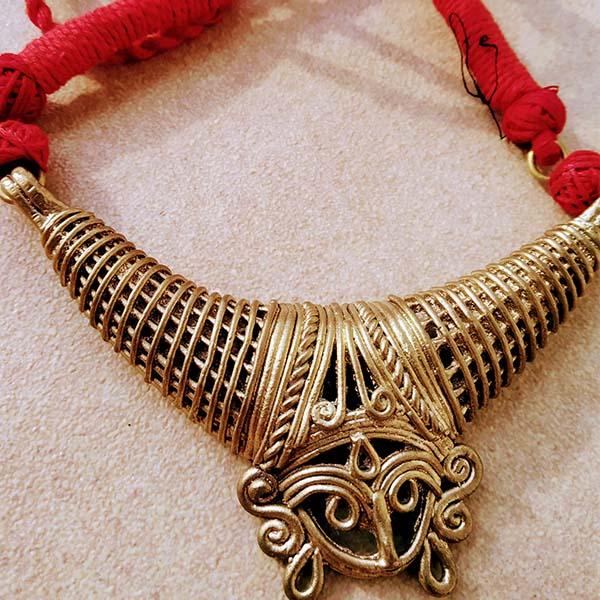 Handmade Dokra Durga Hasuli Pendant - Red