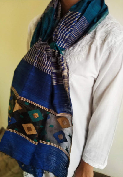 Handloom Blue Matka Silk Jamdani Stole created by traditional artisans from East India