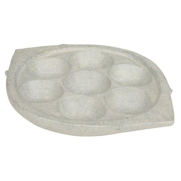 Maakal (Soapstone) Kuzhipaniyara Thattu