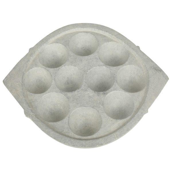 Maakal (Soapstone) Kuzhipaniyara Thattu