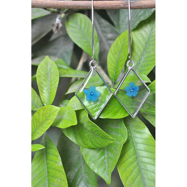 Diamond-Shaped Earrings with  Hand-Pressed Forget-Me-Nots