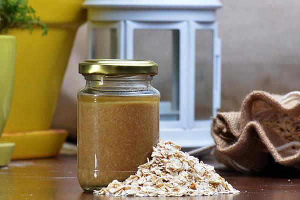 Oatmeal Honey Vanilla Face Scrub, 200g