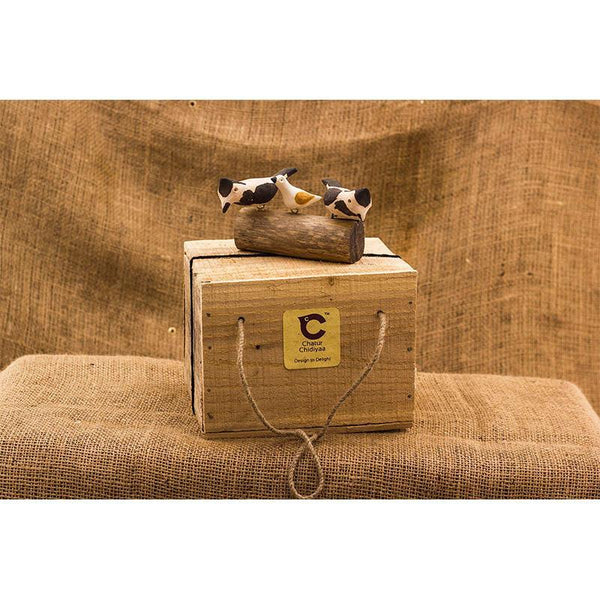 Handmade Wooden Decorative Bird Stand - Bul Bul