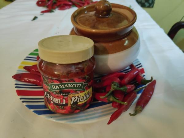 Red Chilli- Pandumirchi Pickle, 1 Kg