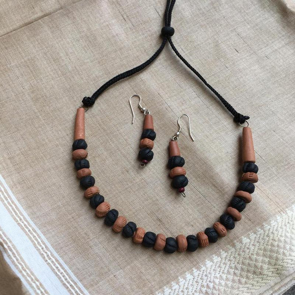 Terracotta Jewellery Set Handmade by Women Artisans -Brown & Black