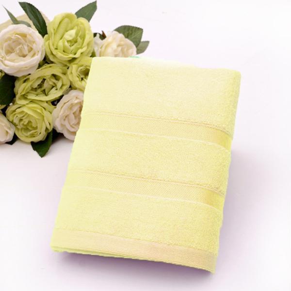 Ultra Soft, Absorbent and Anti Microbial 450 GSM Bamboo Bath Towel  (Yellow)