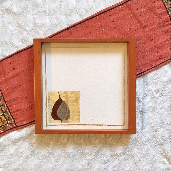 Handcrafted Square Serving Tray embellished with a Dried Peepal Leaf (White)
