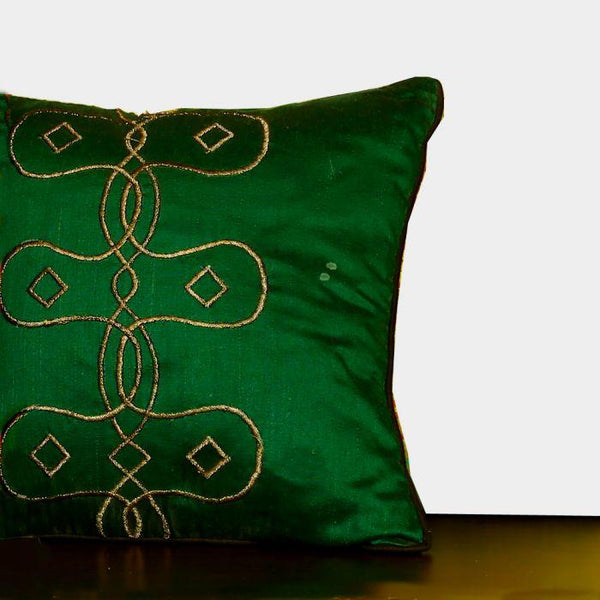 Pop Masters Cushion Cover - 10 created by traditional artisan communities