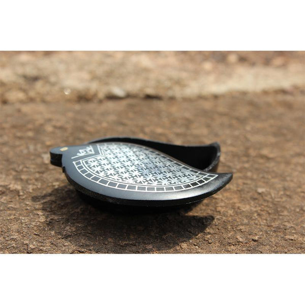Bidri Fulzadi Designed Box (Mango Shaped)
