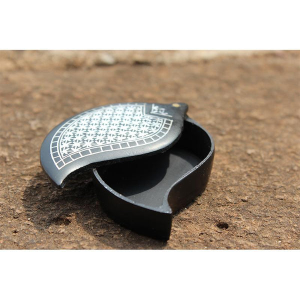 Bidri Fulzadi Designed Box (Mango Shaped)