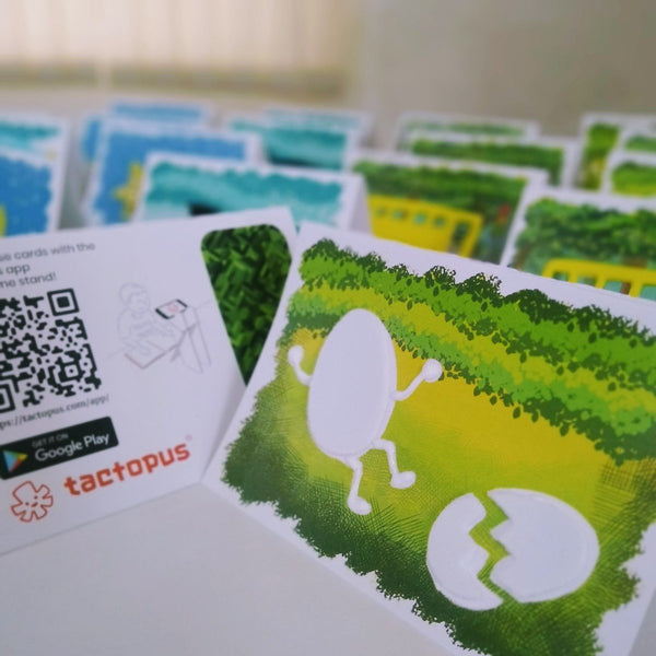 Children's Nursery Rhymes - Tactile Multi-Sensory Cards for Children With Learning Disabilities and/ or Vision Impairment (Deck of 8 Cards)