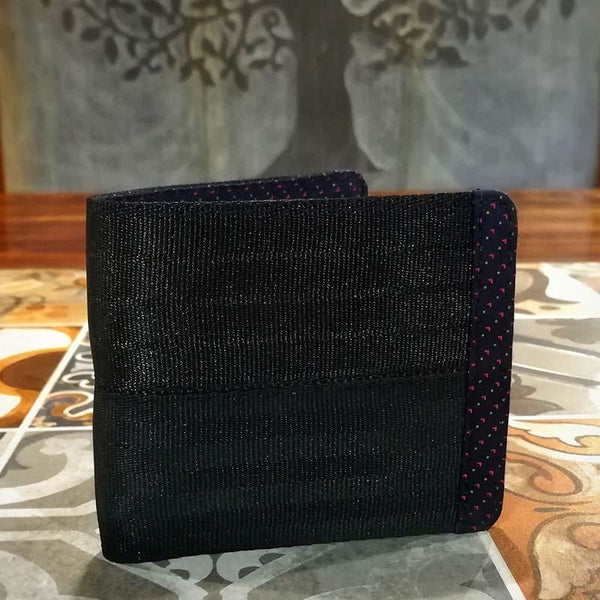 Upcycled Seat Belt Wallet