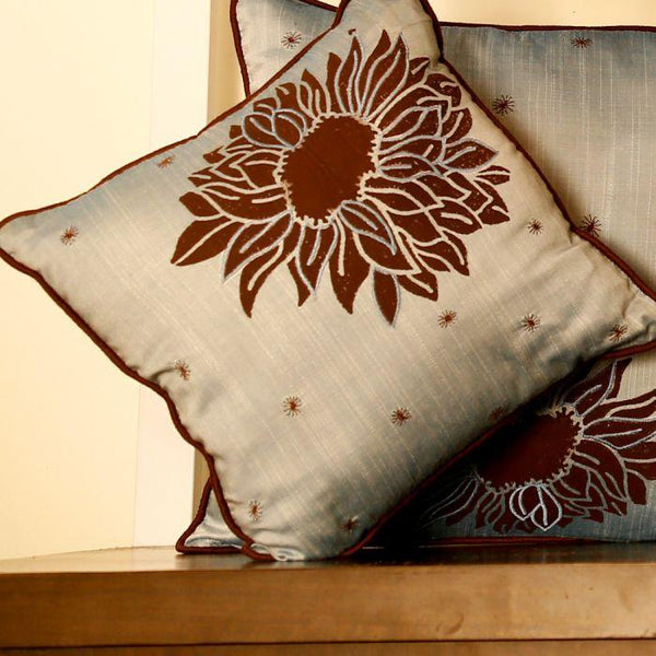 Pop Masters Cushion Cover - 26 created by traditional artisan communities